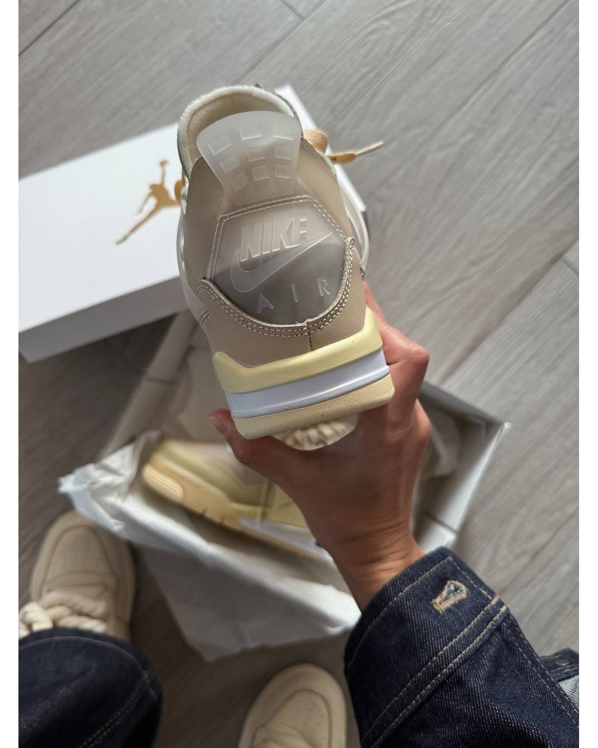 Nike Jordan 4 Retro Off-White Sail