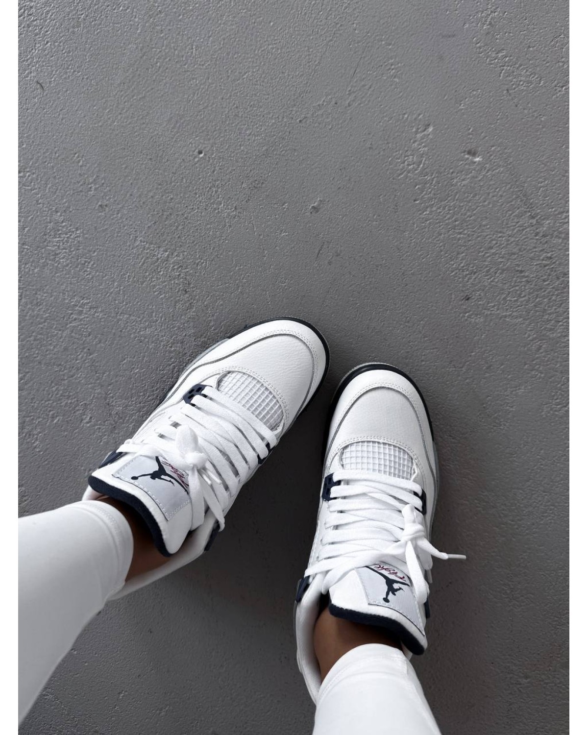 Nike Air Jordan 4 Retro “White Grey Blue”