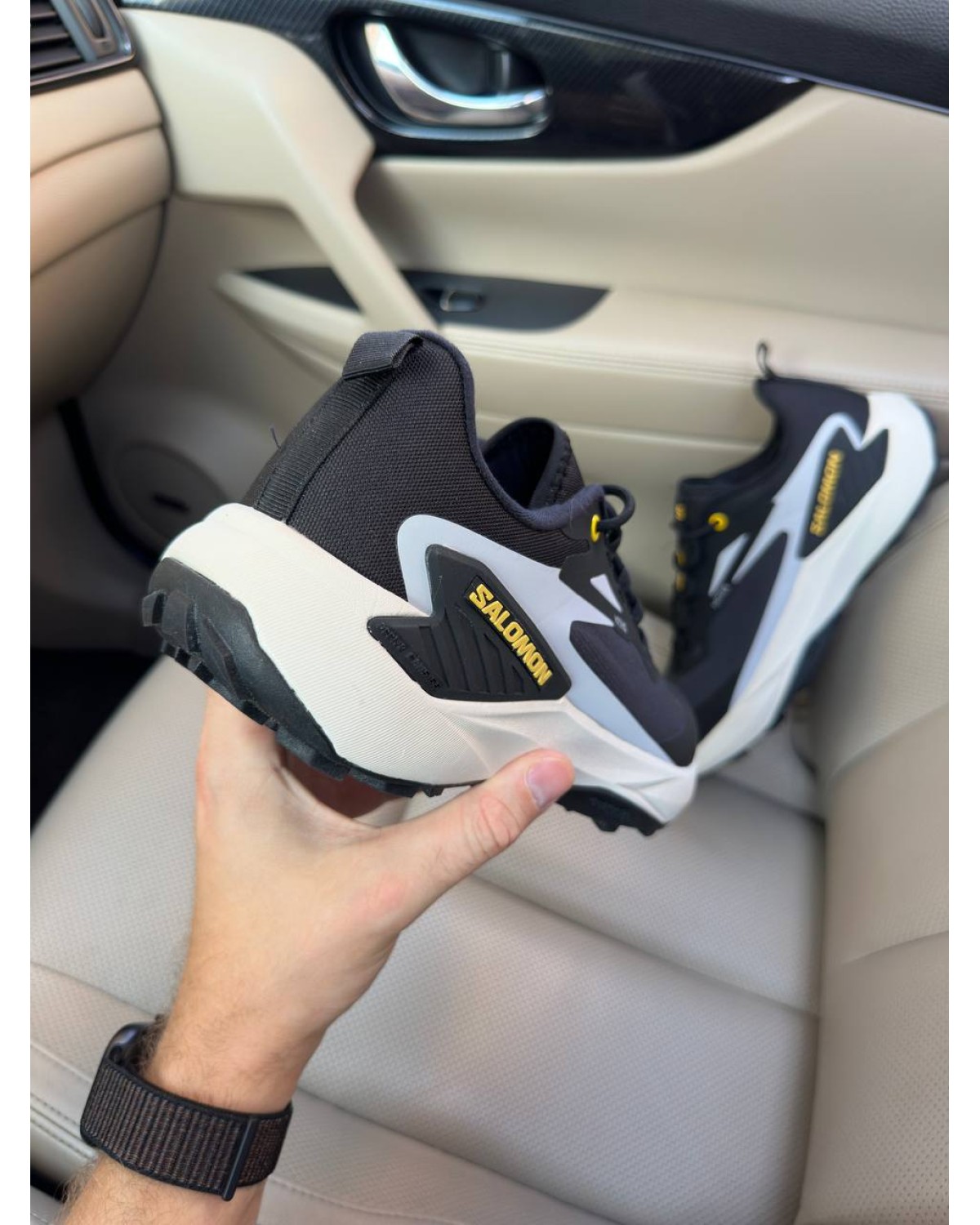 Salomon Genesis Gore-Tex Black White