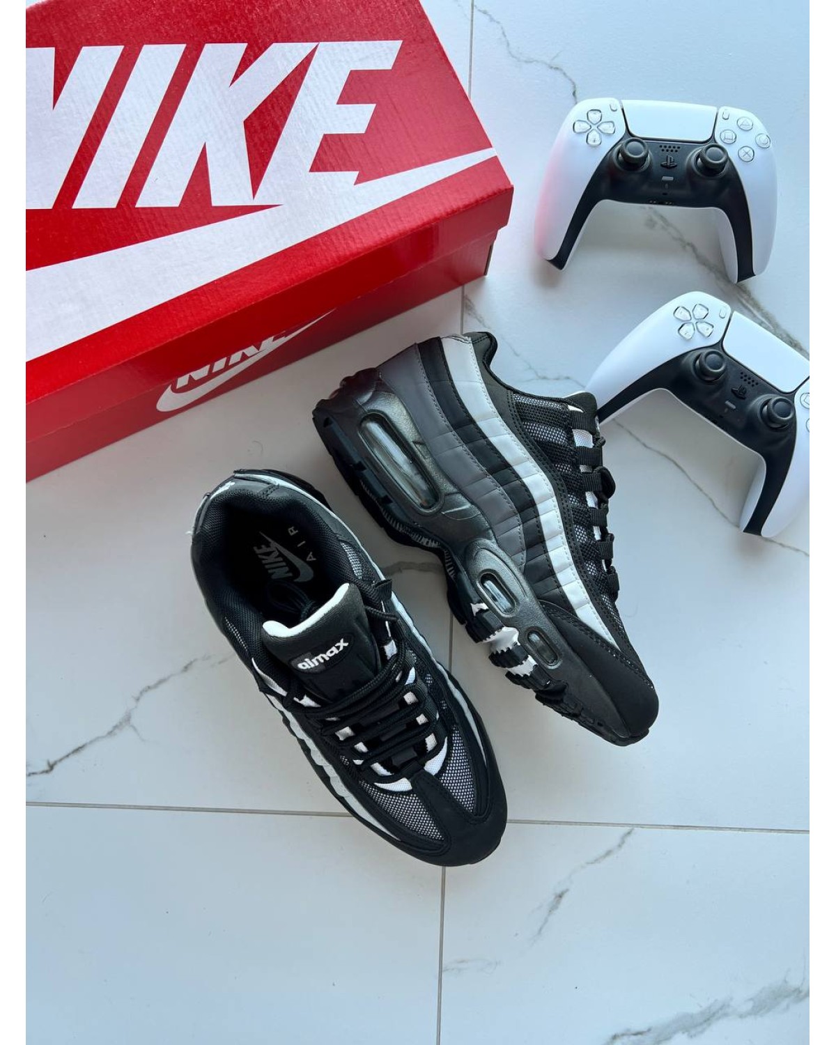Nike Air Max 95 Black & Grey