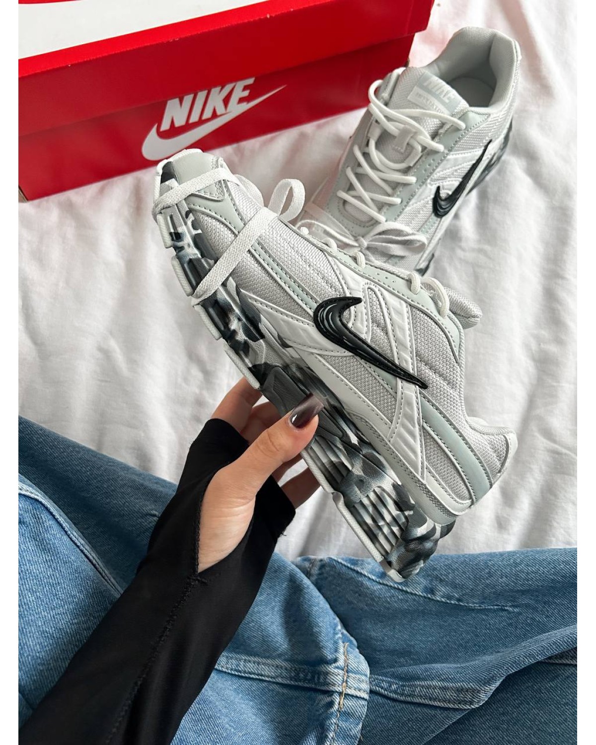 Nike Initiator Light Grey Custom
