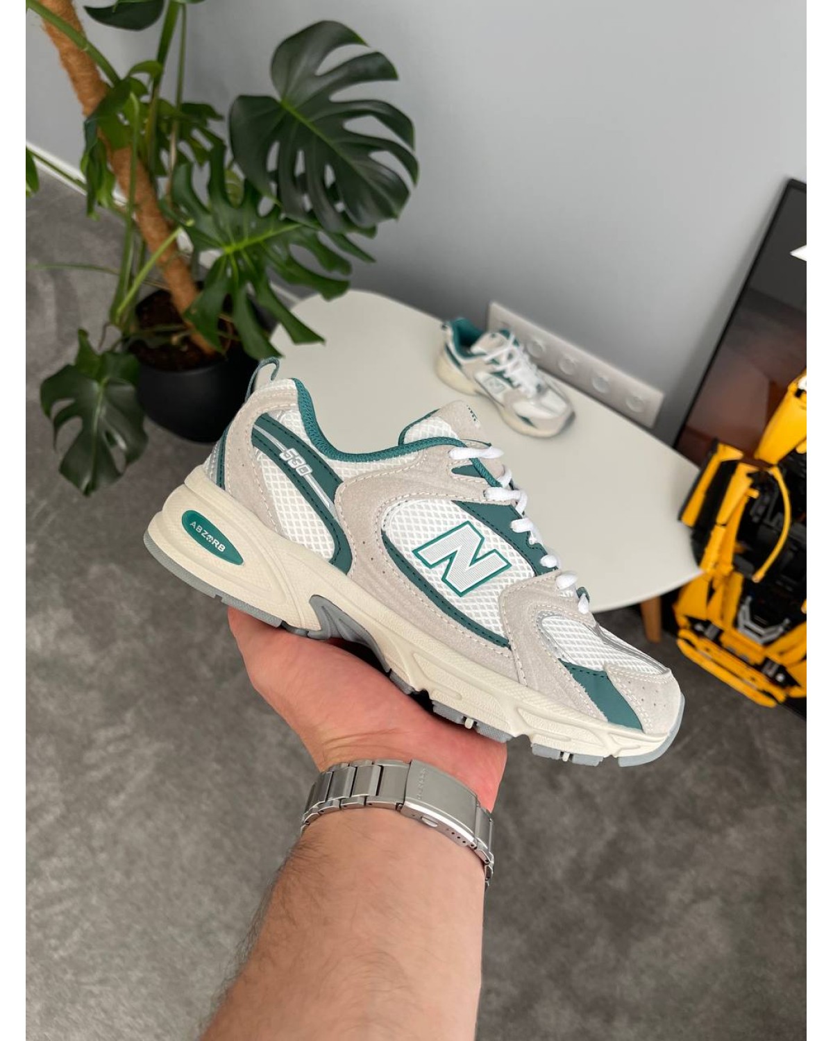 New Balance 530 White Green