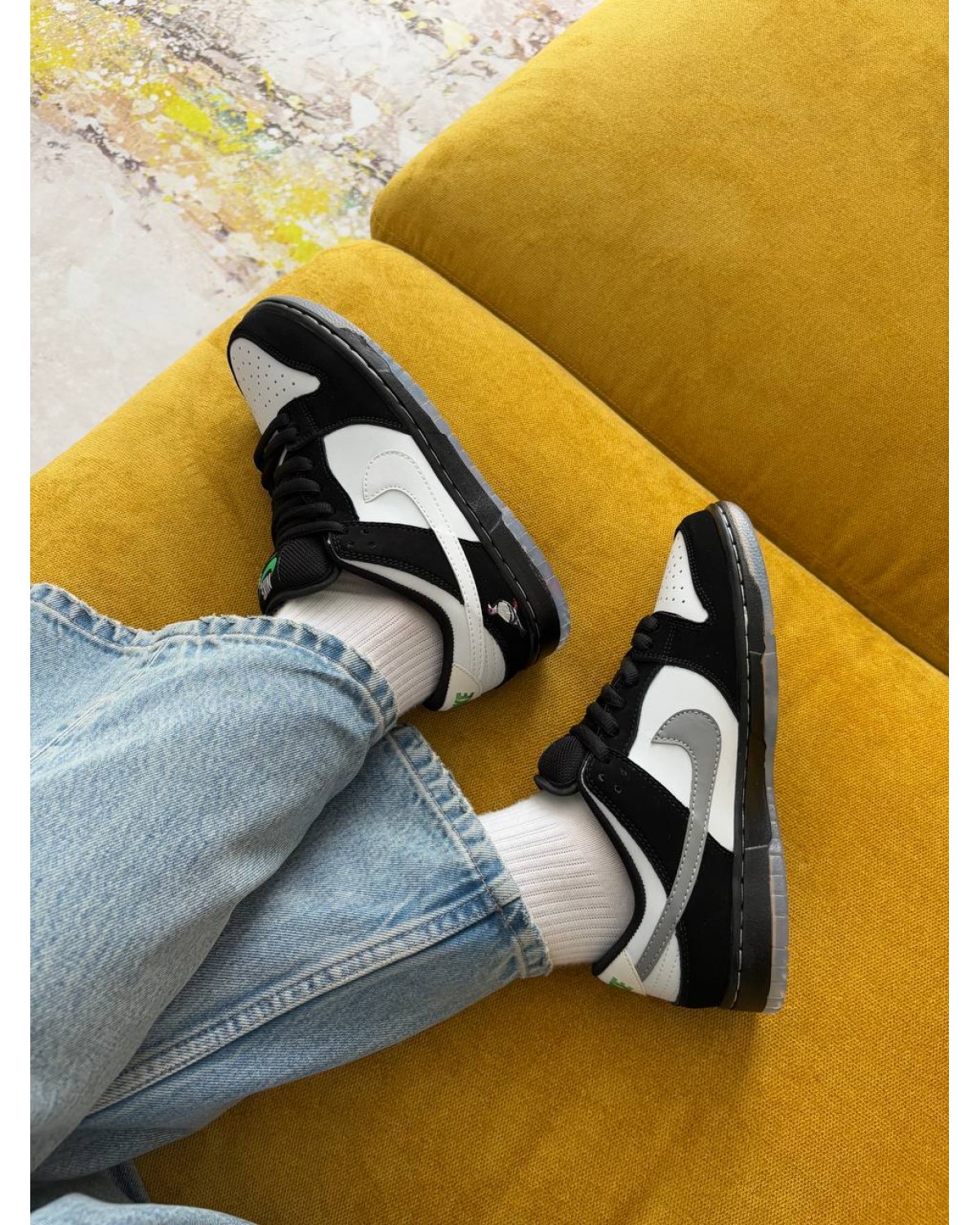 Nike SB Dunk Staple Panda Pigeon