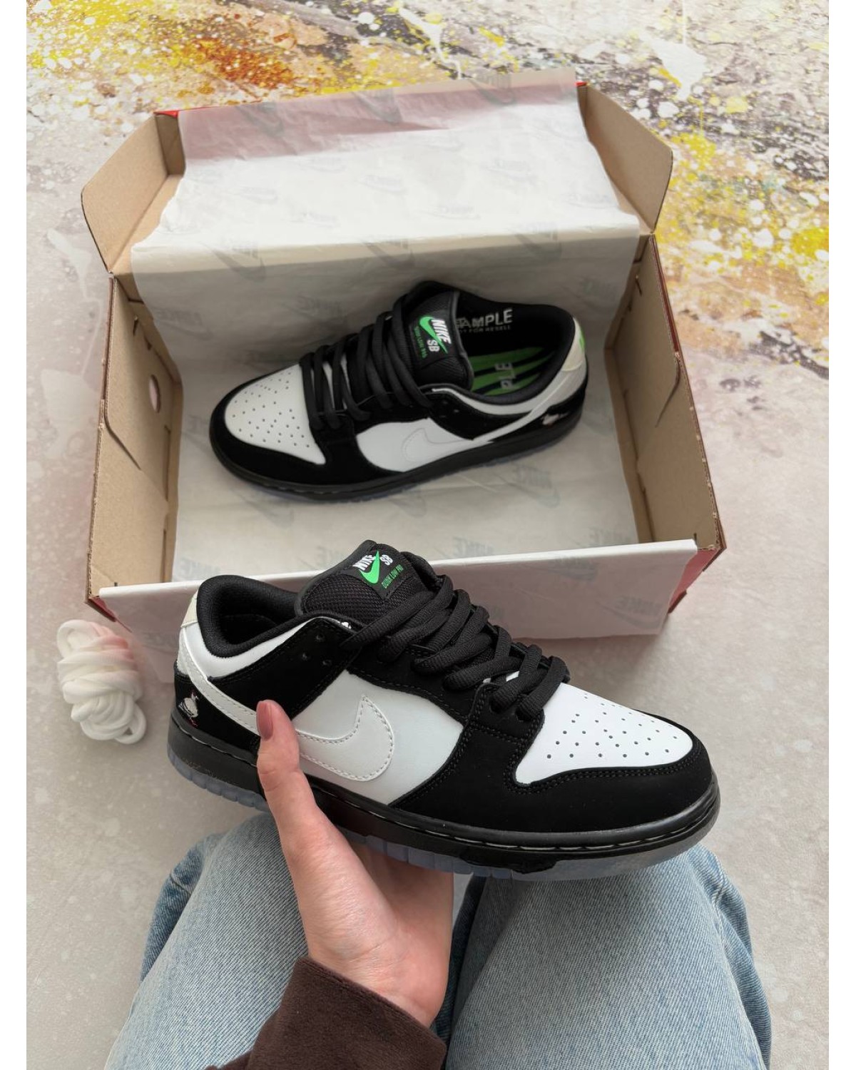 Nike SB Dunk Staple Panda Pigeon