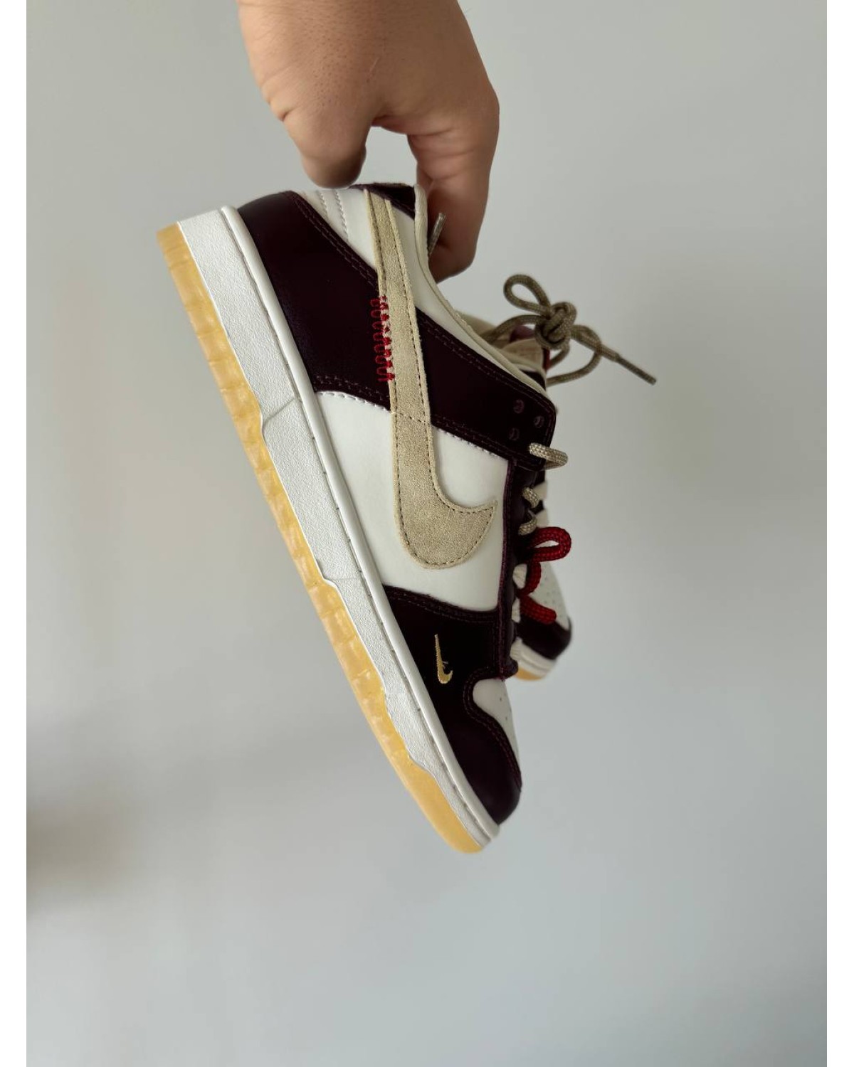 Nike Dunk LX White/Maroon