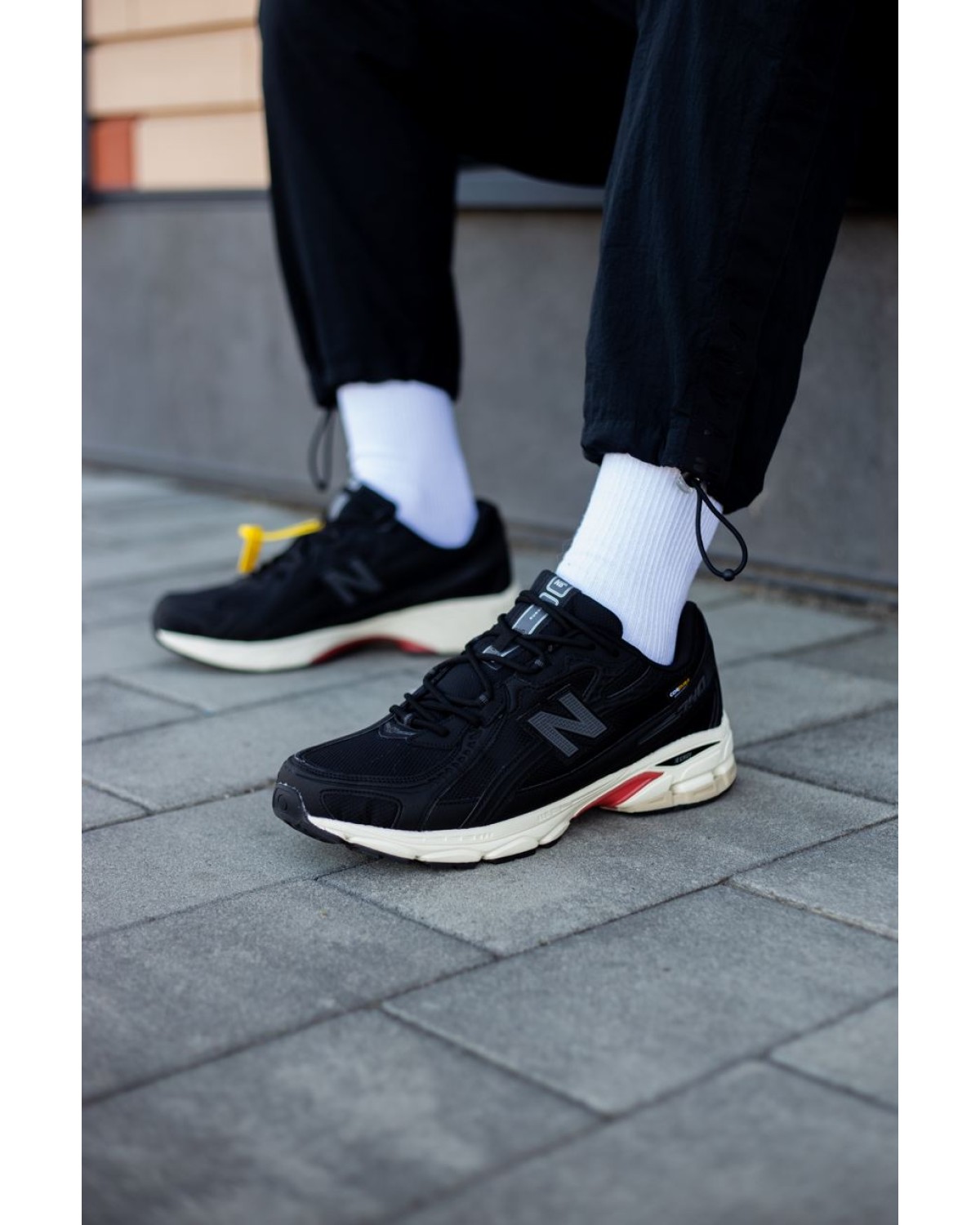 New Balance 740 Cordura Black/White/Red