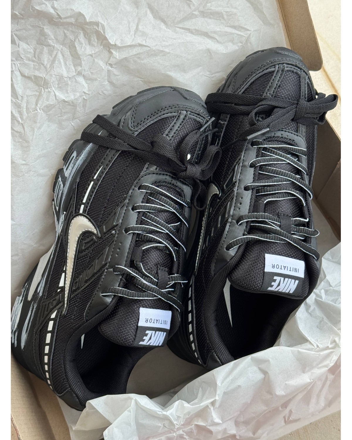 Nike Initiator Custom Black