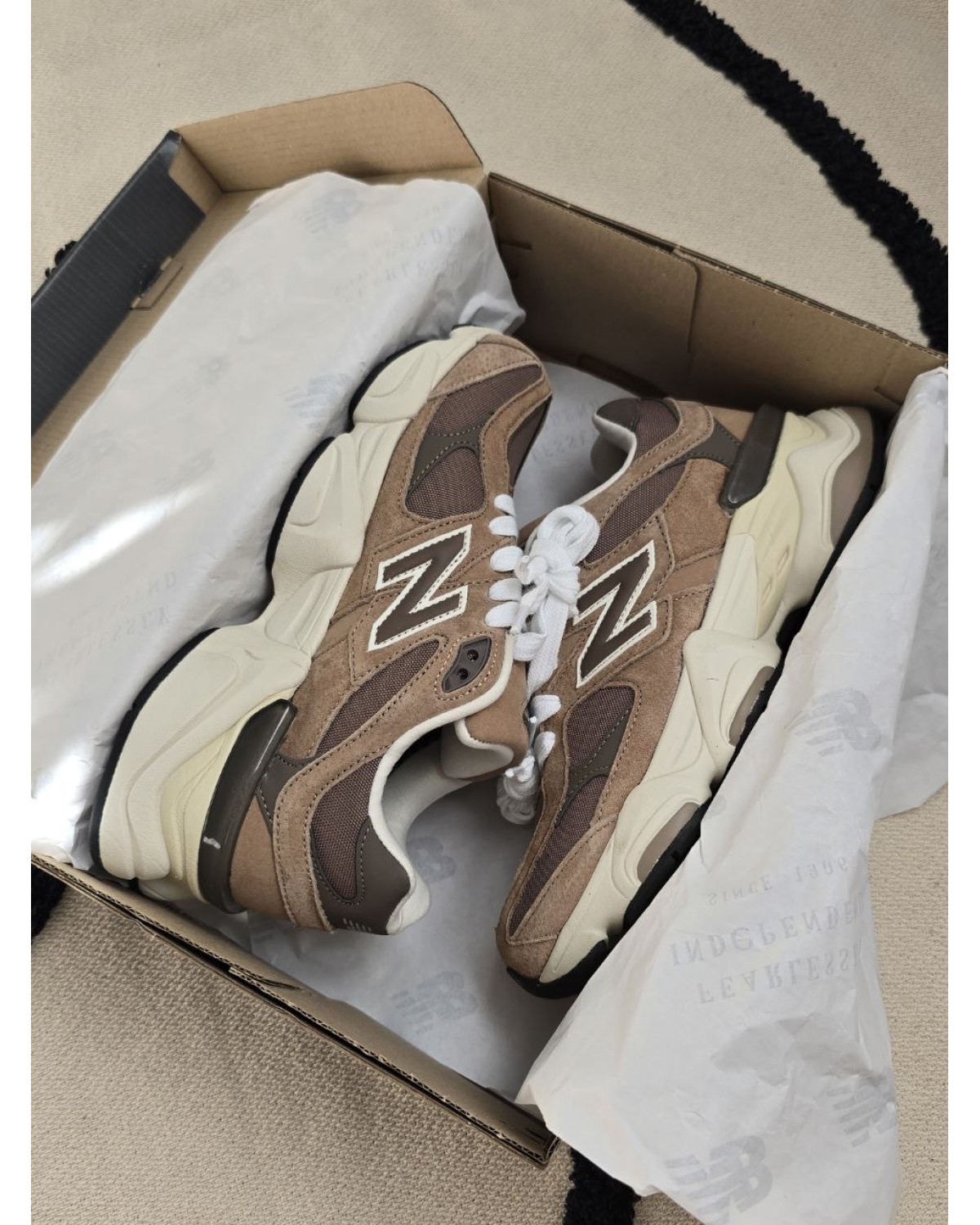 New Balance 9060 Gore-Tex Brown Beige