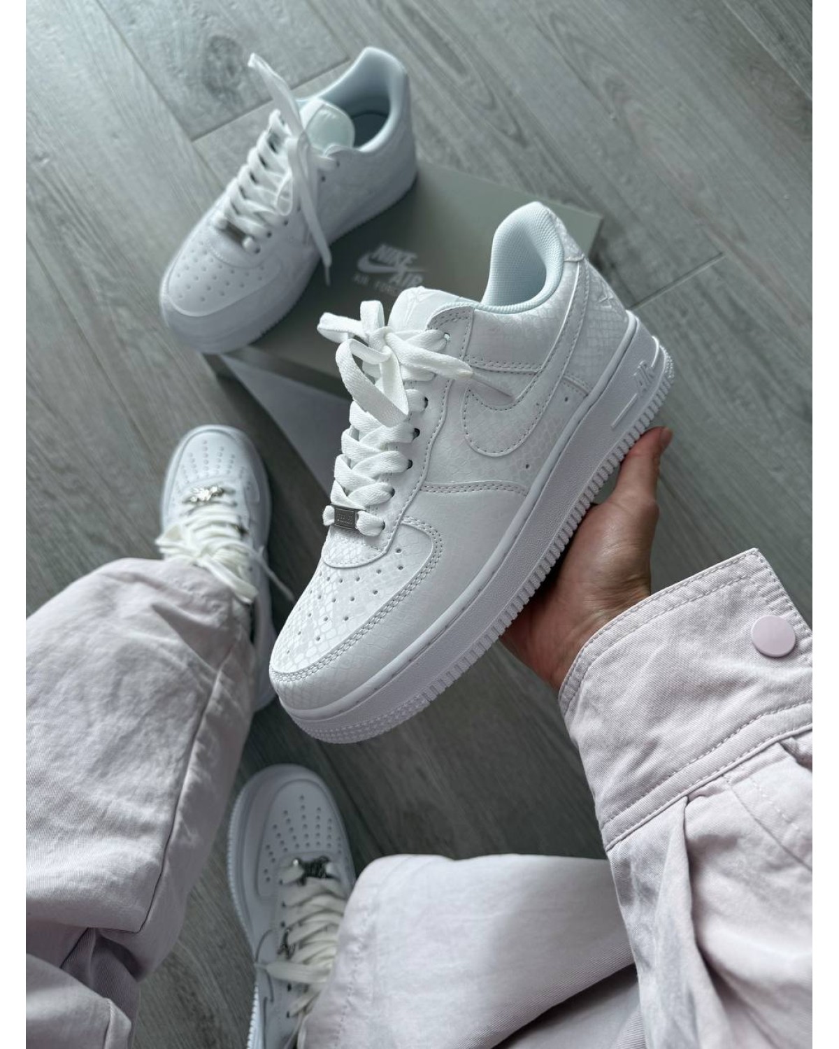 Kobe Bryant Nike Air Force 1 Low Triple White