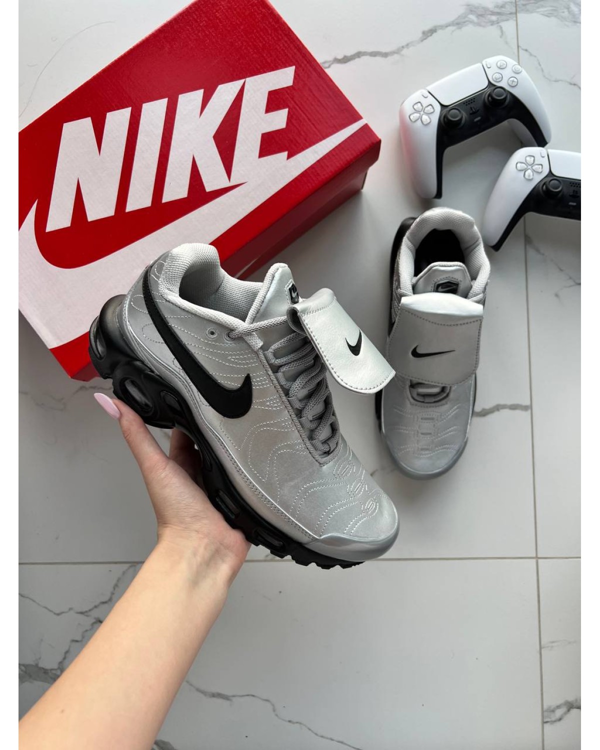 Nike Air Max Plus Tiempo Wolf Grey Black