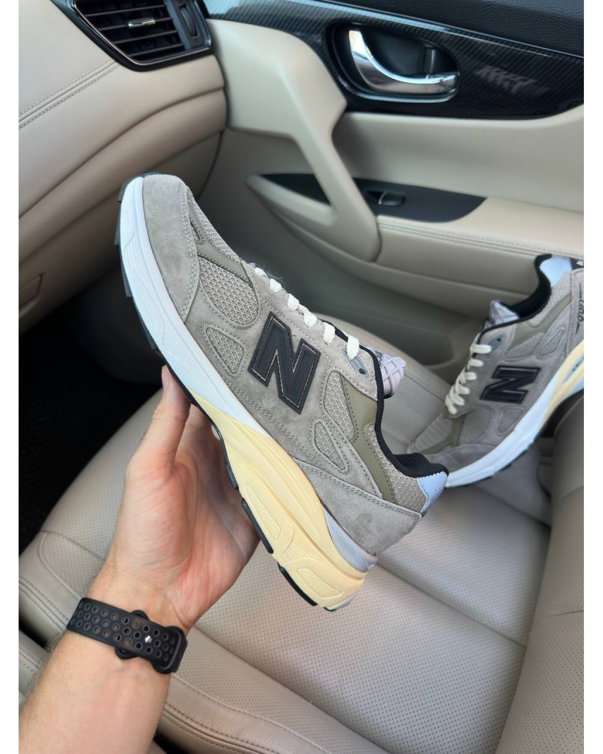 New Balance 990v3 Bodega Anniversary Beige
