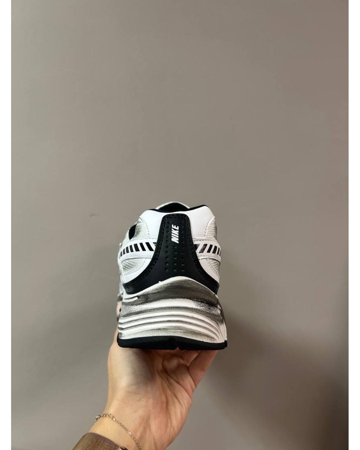 Nike Initiator Custom White