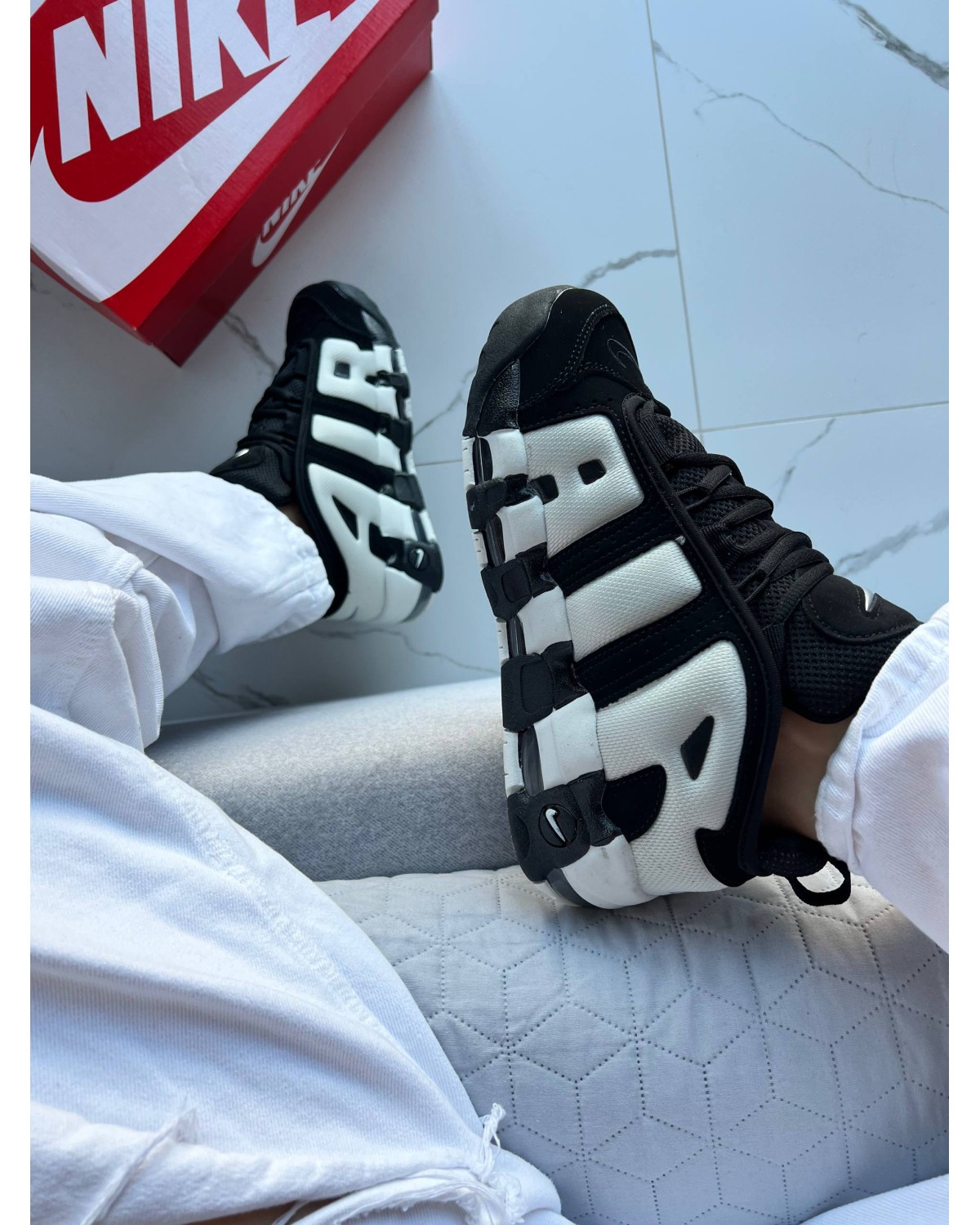 Nike Air More Uptempo Low Triple White