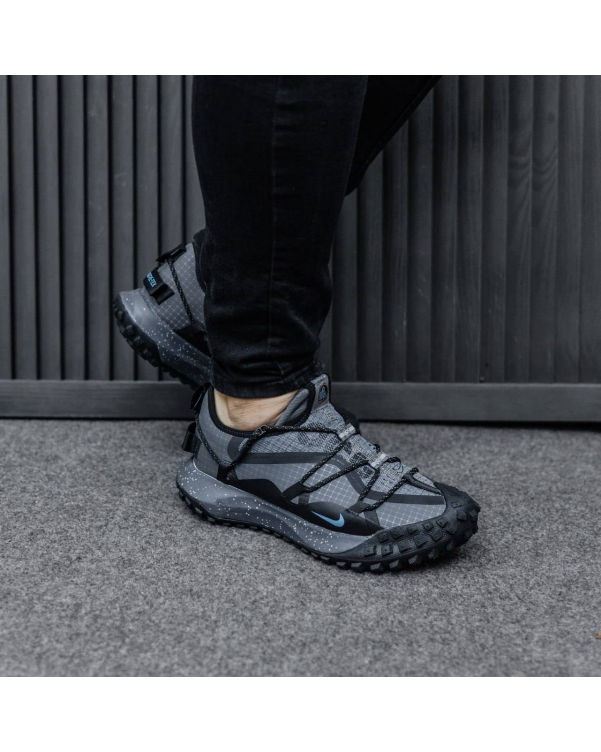 Nike ACG Mountain Fly Low