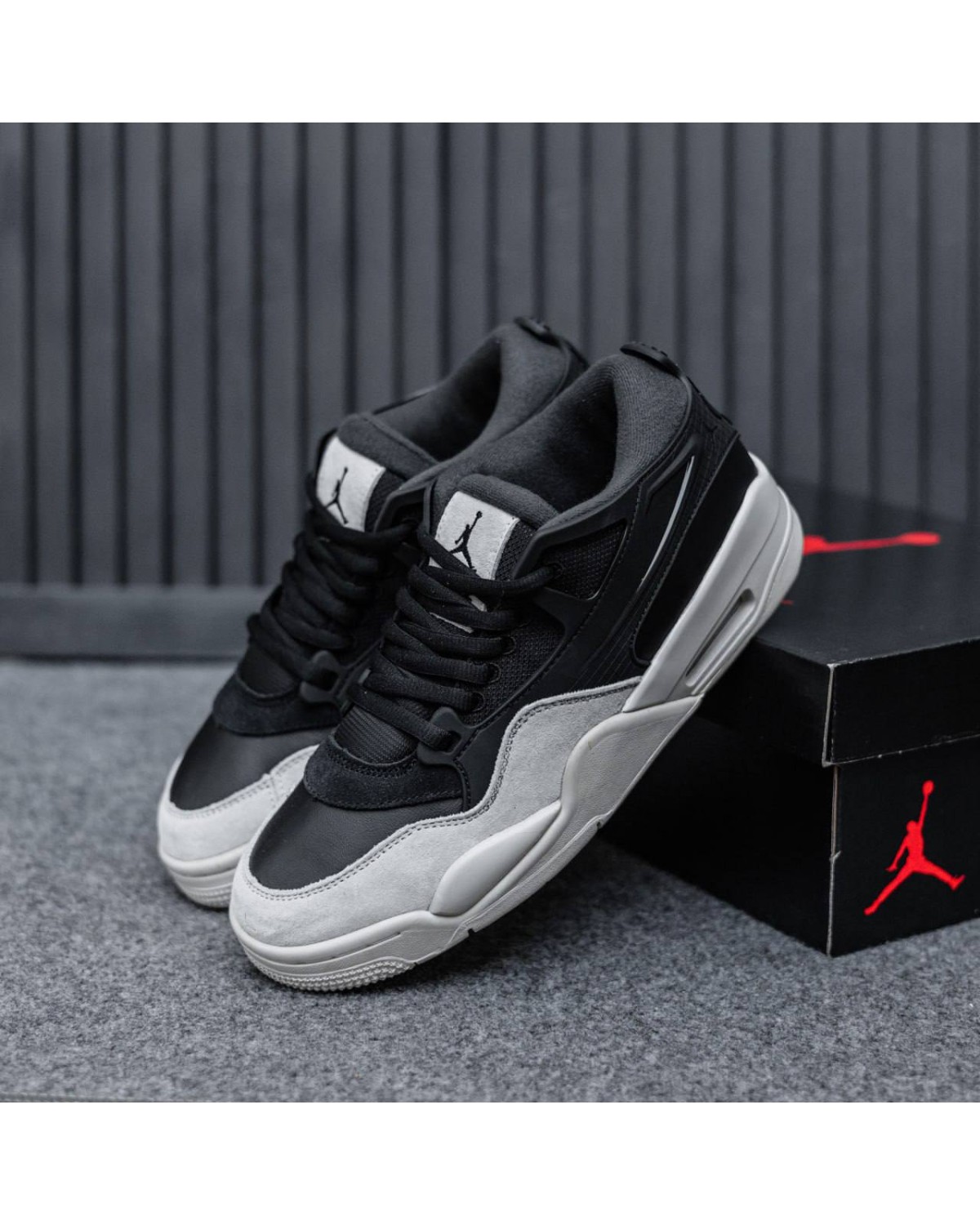 Nike Air Jordan 4RM