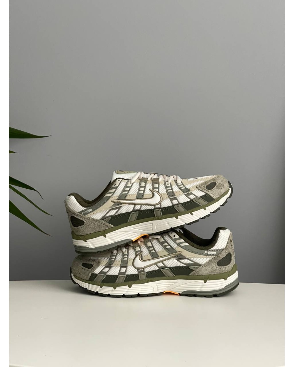 Nike P-6000 Light Army Cargo Khaki