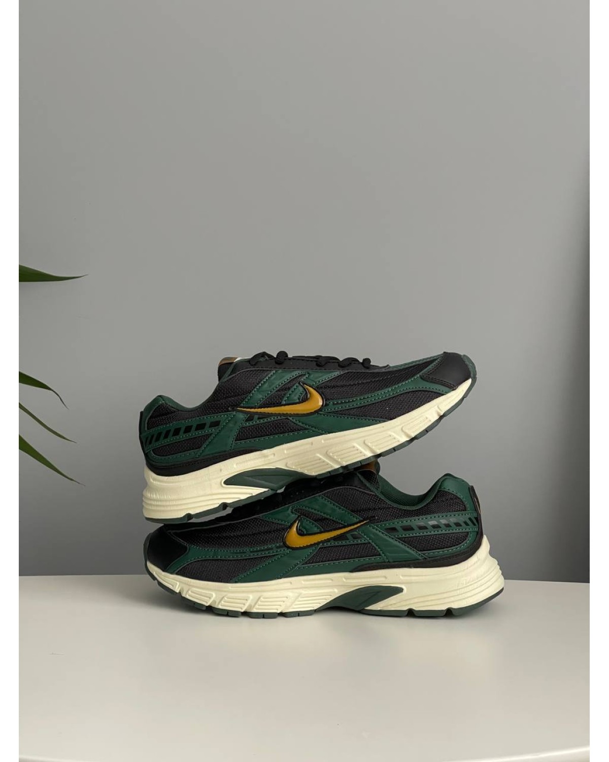 Nike Initiator Green