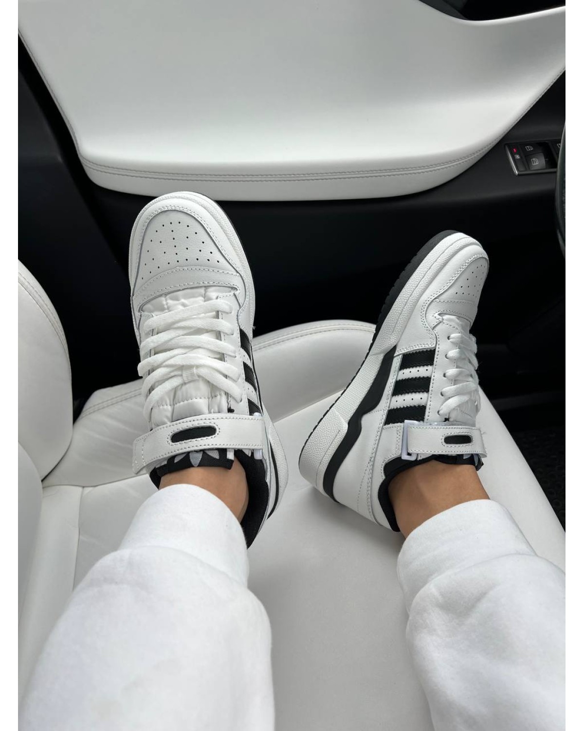 Adidas Forum White Black New