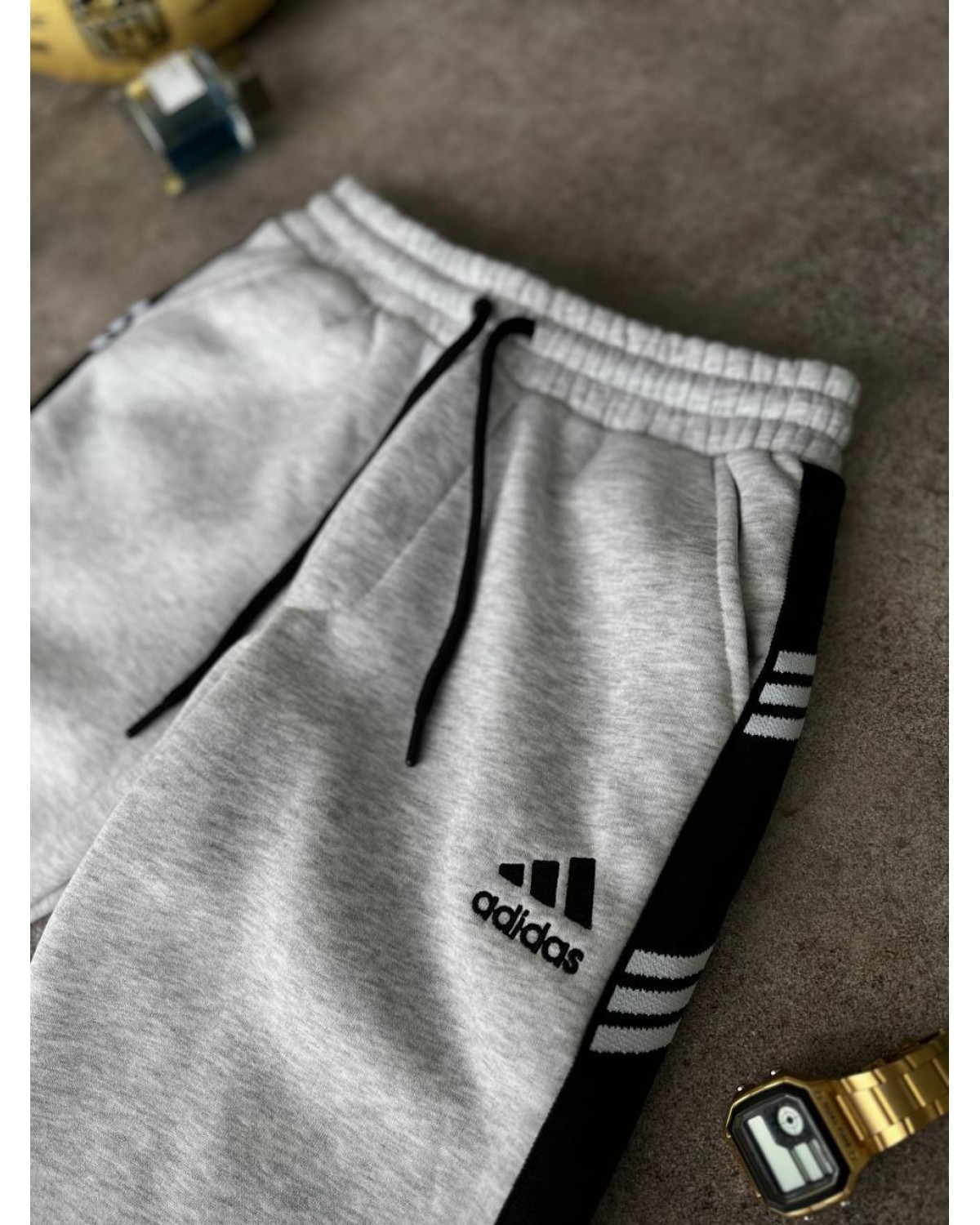 Чоловічі штани Adidas