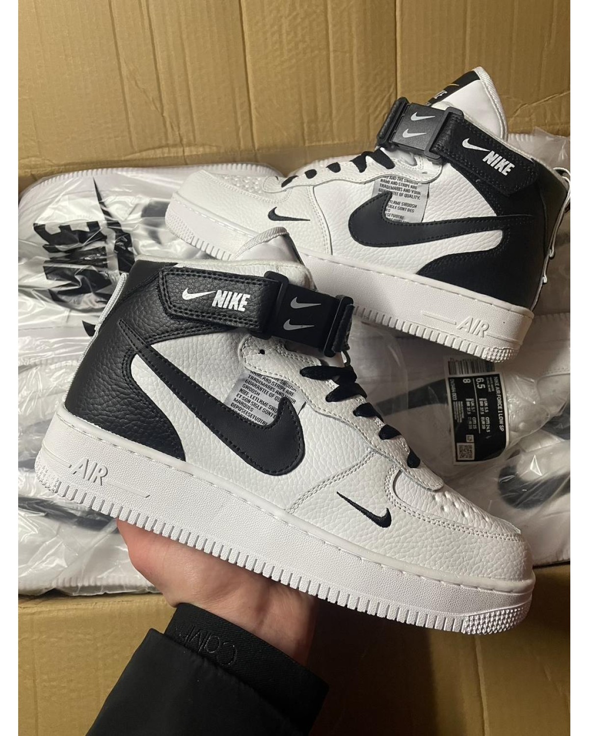 Nike Air Force Utiliti High White Black Winter Fur