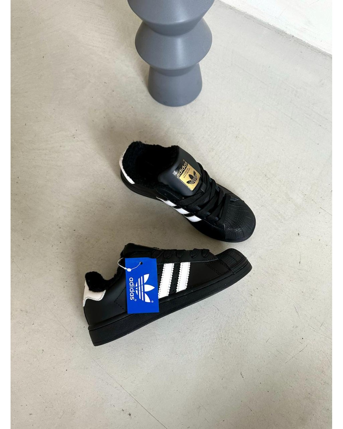 Adidas Superstar Black Fur