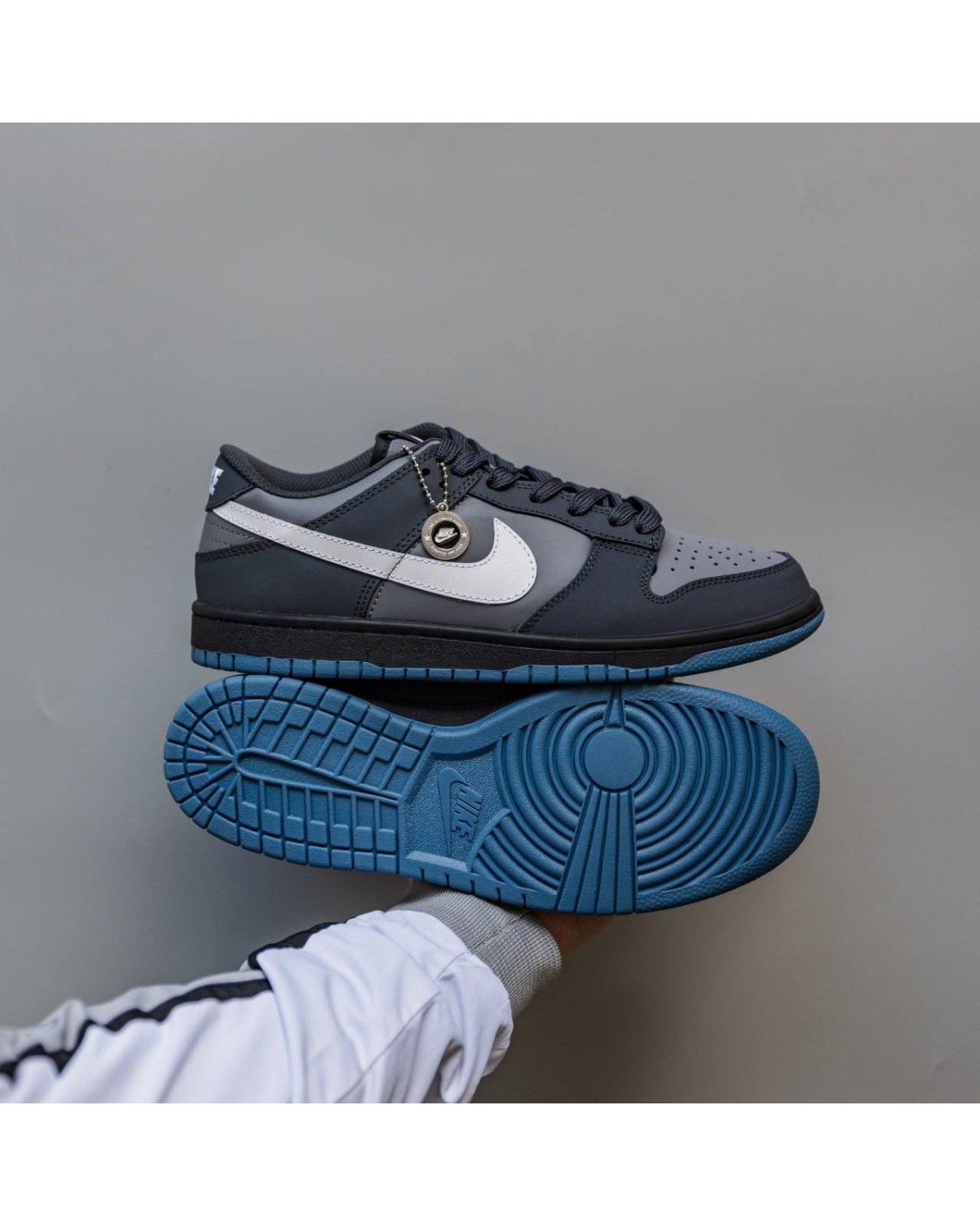 Nike Dunk Low Anthracite
