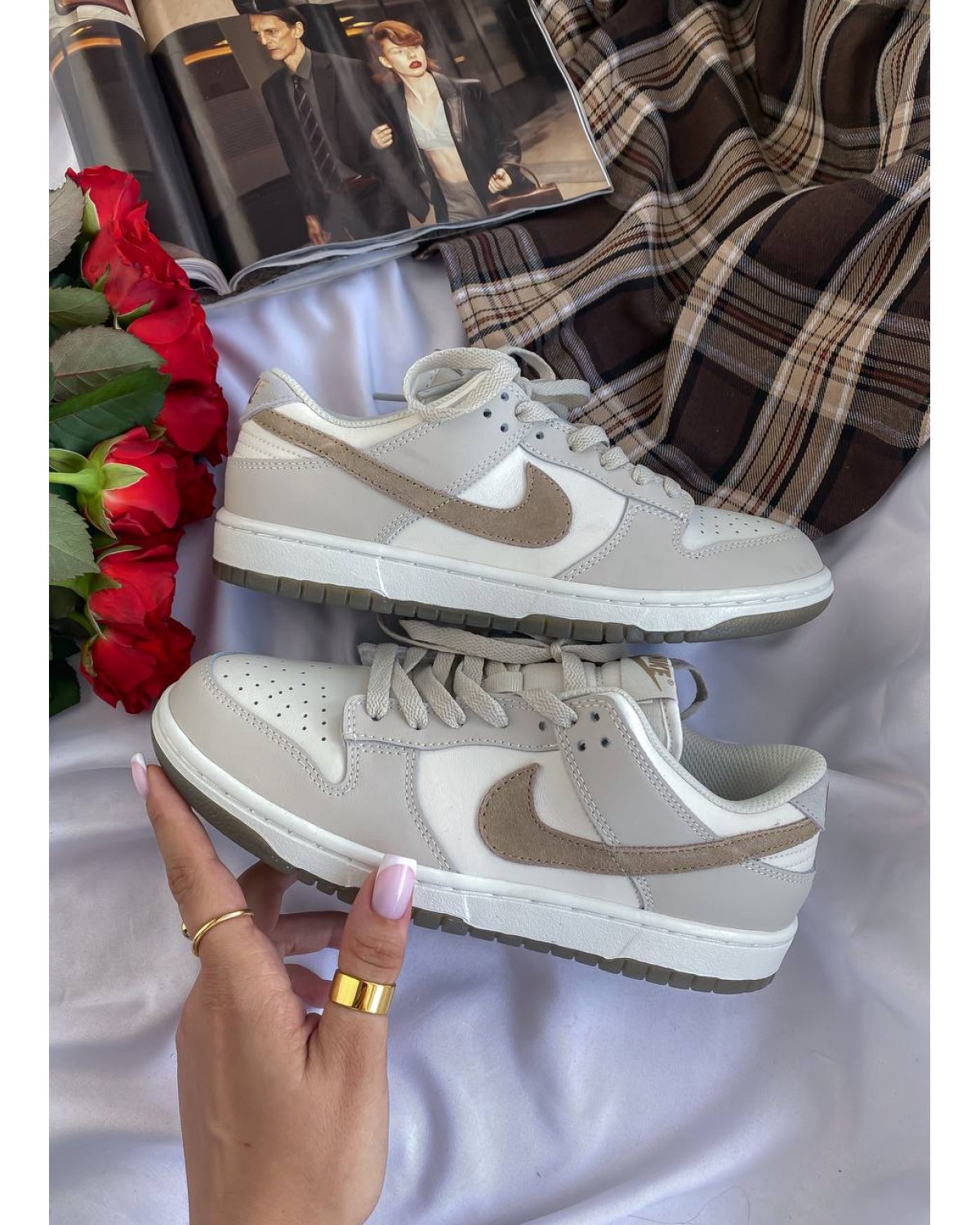 Nike Dunk Low Teddy Beige