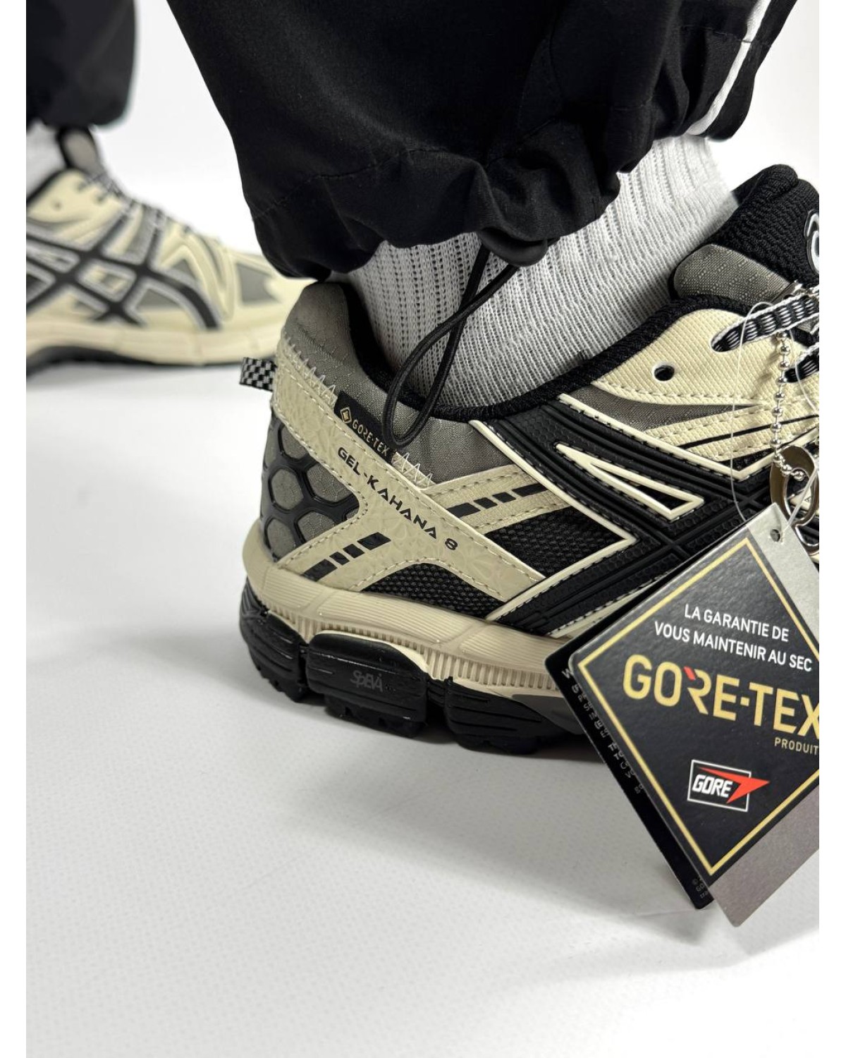Asics Gel KAHANA 8 BLACK BEIGE