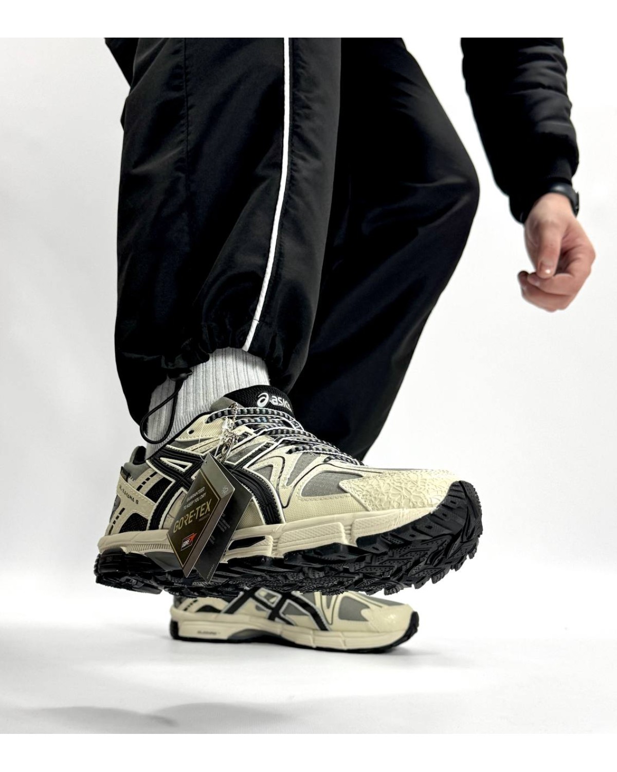 Asics Gel KAHANA 8 BLACK BEIGE