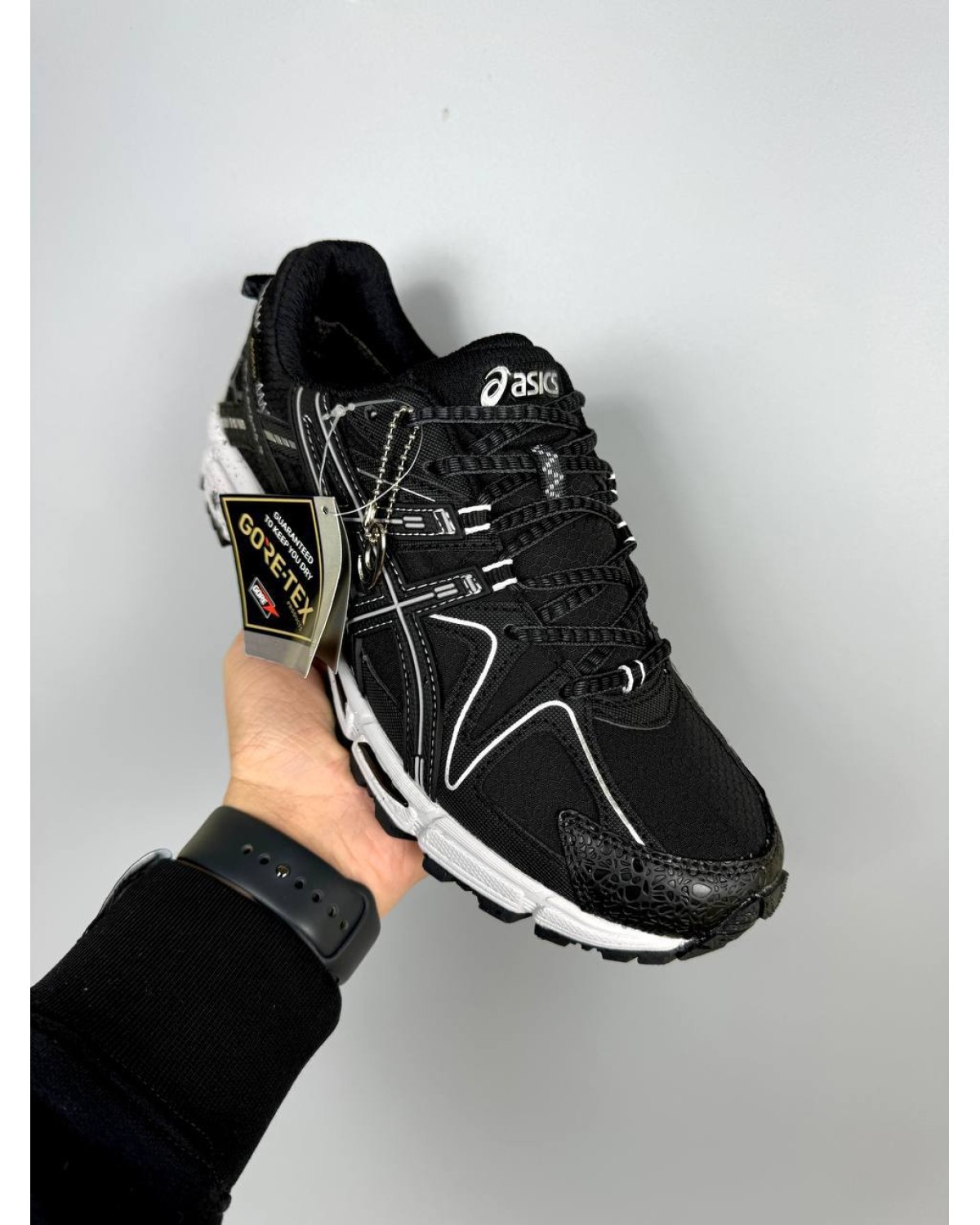 Asics Gel Kahana 8 Black White