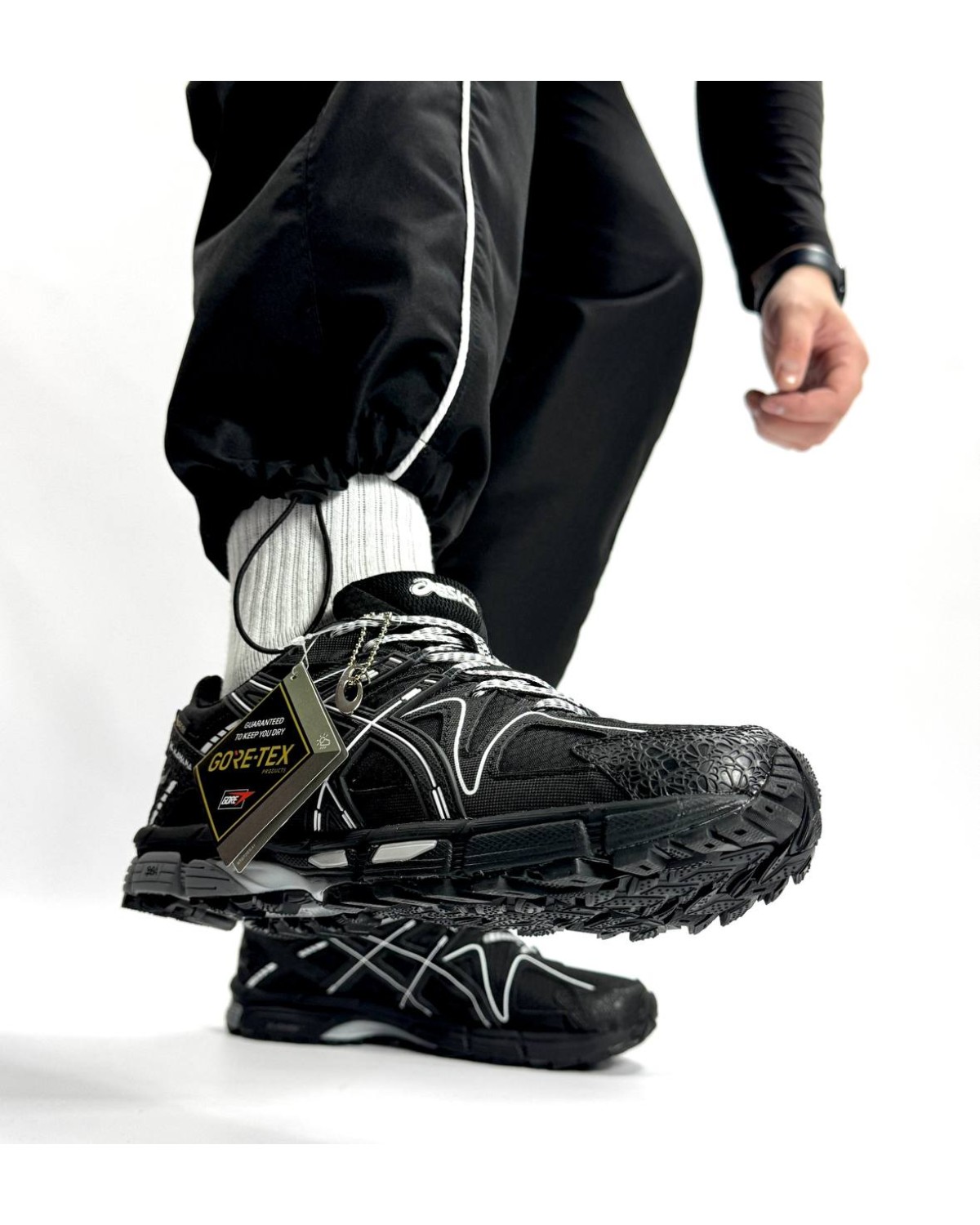 Asics Gel-Kahana 8 Black Gore-Tex