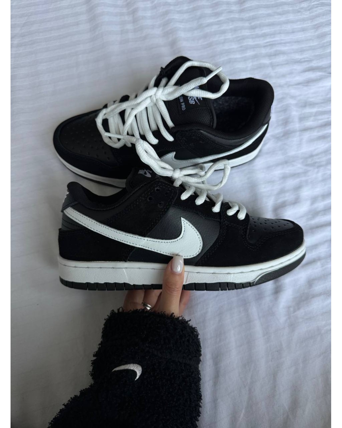 Nike SB Dunk "Black Suede Fur"