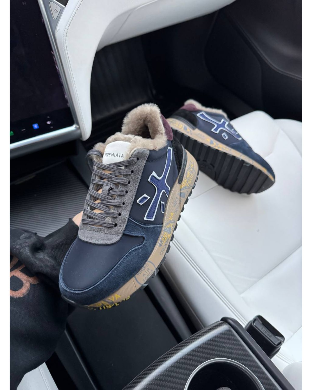 Premiata "Mick" 7068M