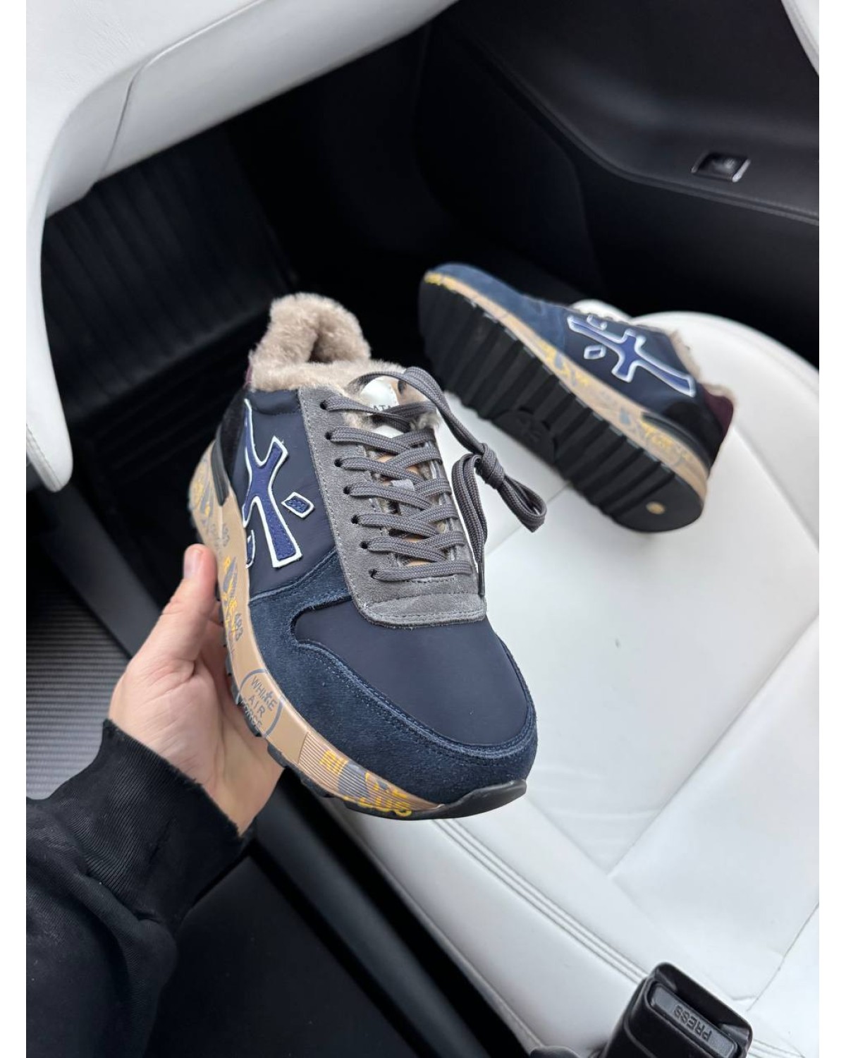 Premiata "Mick" 7068M