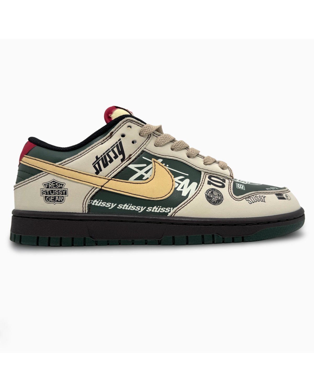 Nike SB Dunk Low x Stussy BMW M3