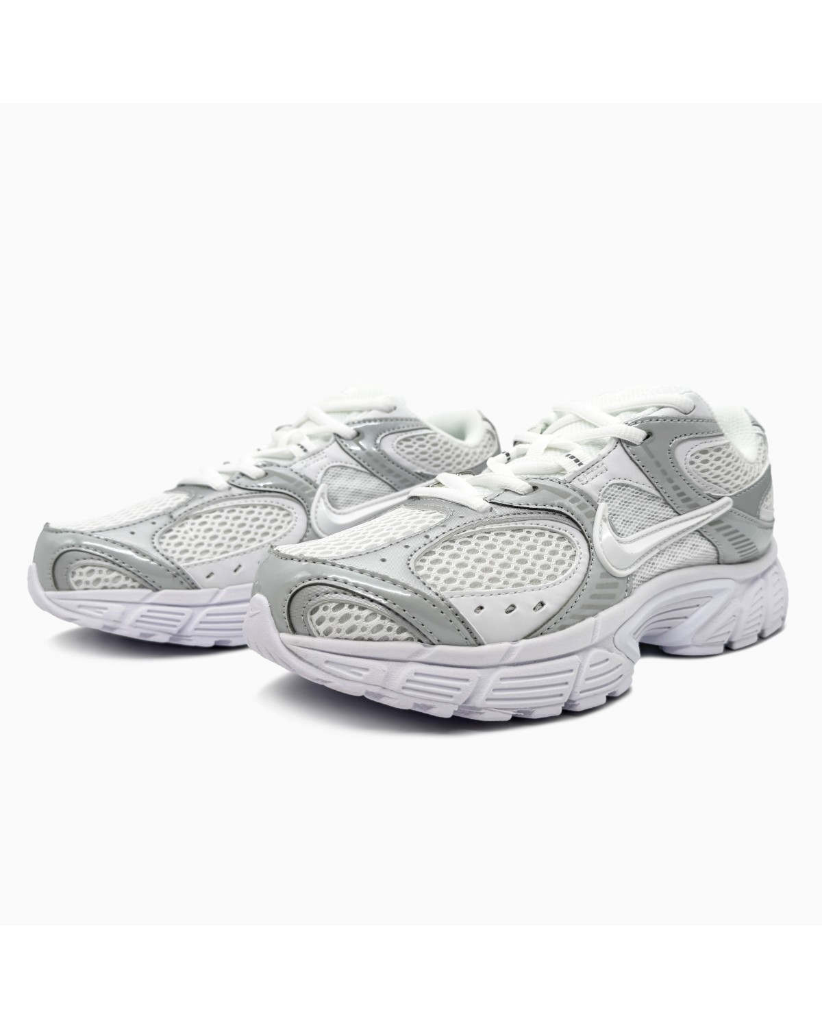 Nike V5 RNR White Silver