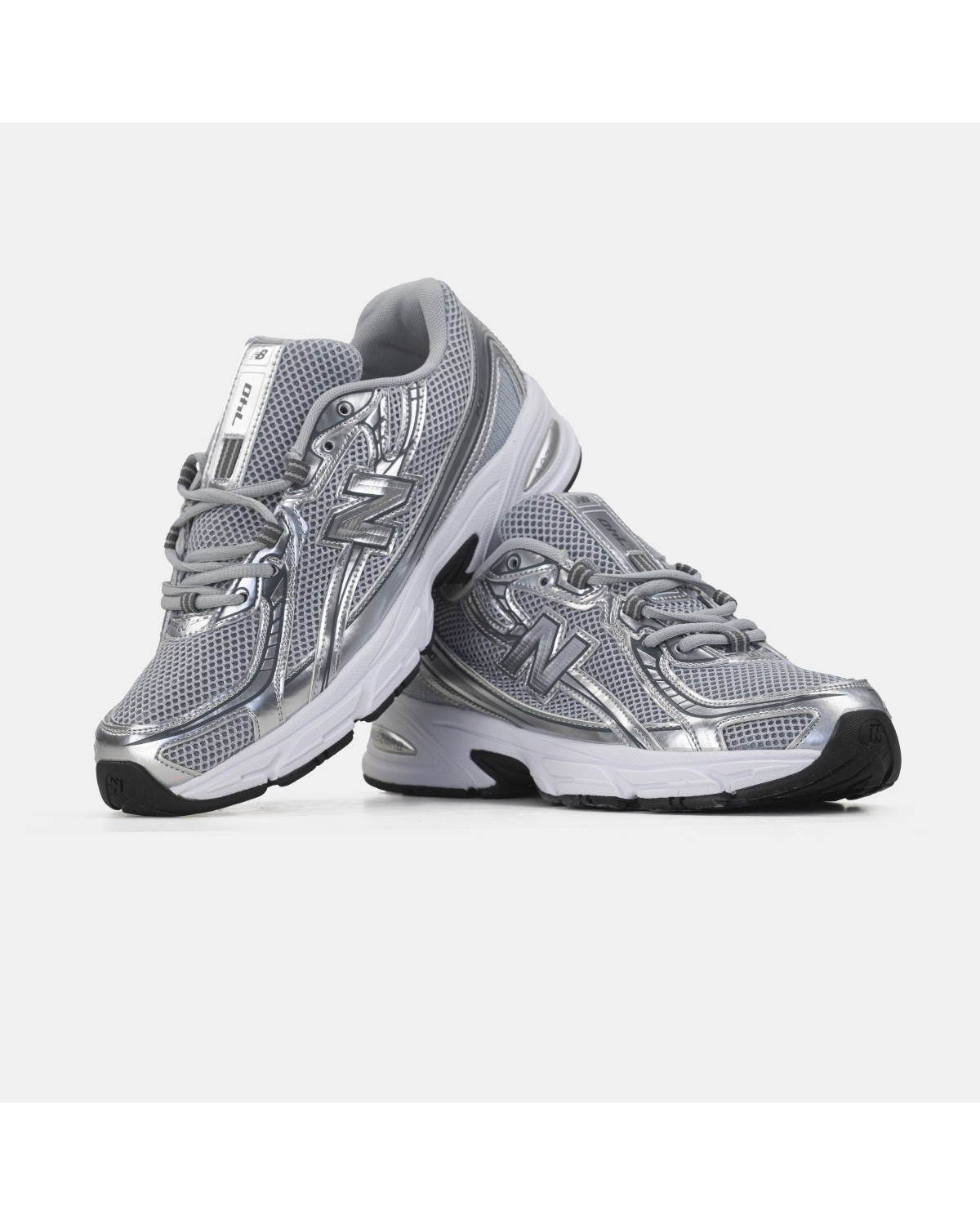 New Balance 740 Silver