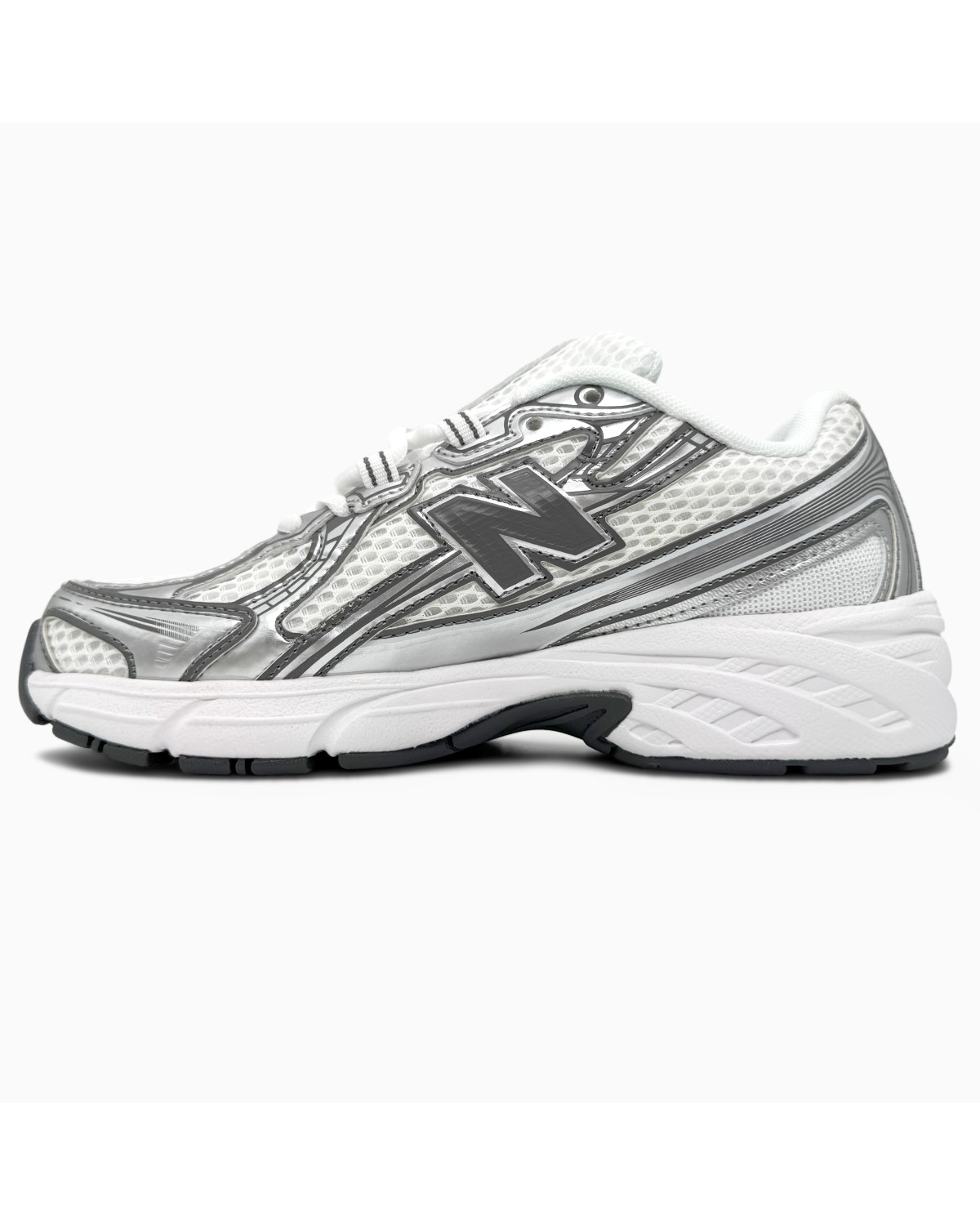 New Balance 740 White/Silver