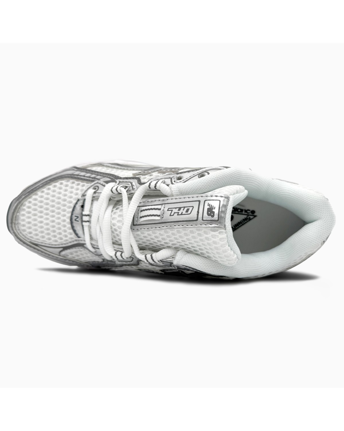 New Balance 740 White/Silver